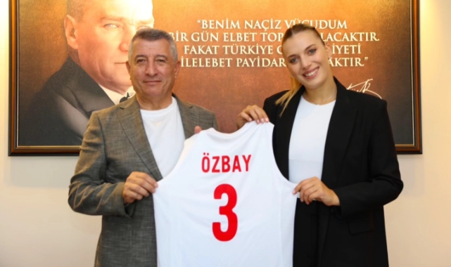 Cansu Özbay’dan Başkan Günay’a Anlamlı Ziyaret!