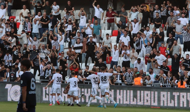 Altay, Zorlu Deplasmanlar Öncesi 4 Puan Peşinde!