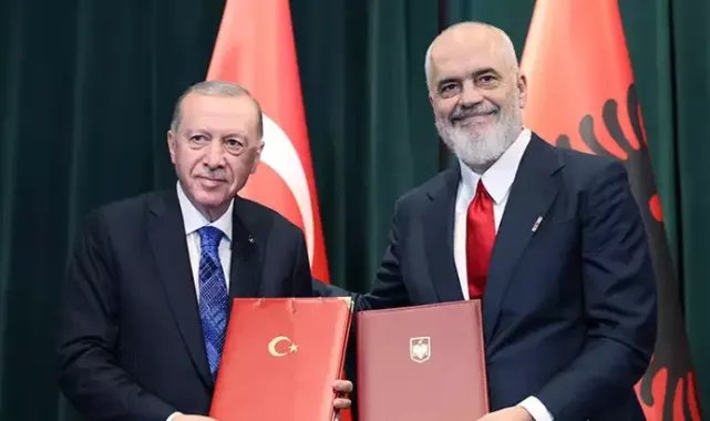 Erdoğan Arnavutluk’ta İş Birliğini Güçlendiriyor