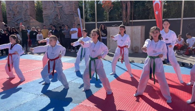 İzmir’de Sporla Cumhuriyet Coşkusu Serinledi!