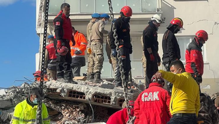 Çiğli’de Deprem Tatbikatıyla Güvenlik Artıyor