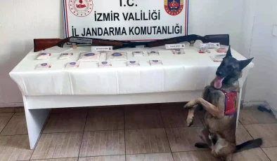 İzmir’de Uyuşturucu Operasyonunda 3 Gözaltı!