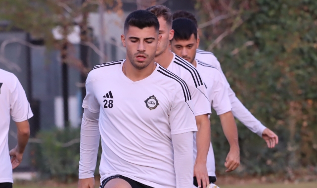 Mehmet Gündüz İzmir Derbisinde Sahne Alabilir!