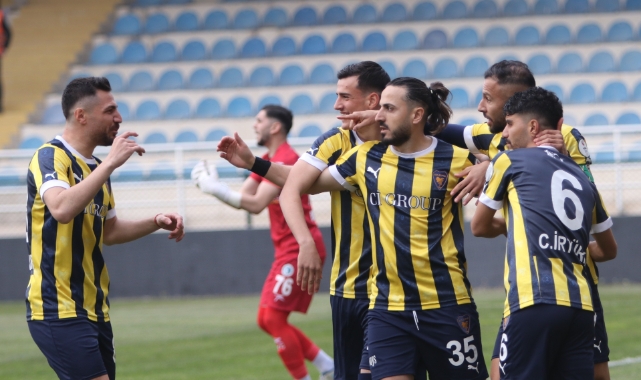 Bucaspor 1928: Gol Şovuyla İlk Galibiyetini Aldı!