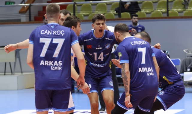 Arkas Spor’da Çalkantılı Dönem: 5 İsim Yola Veda!