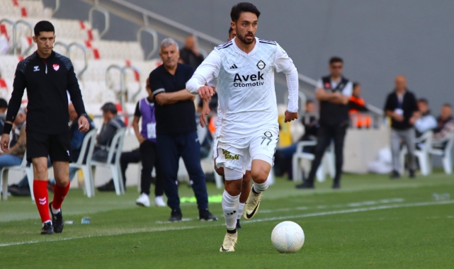 Onur Efe, Iğdır FK ile 3 Yıllık Sözleşme İmzaladı!