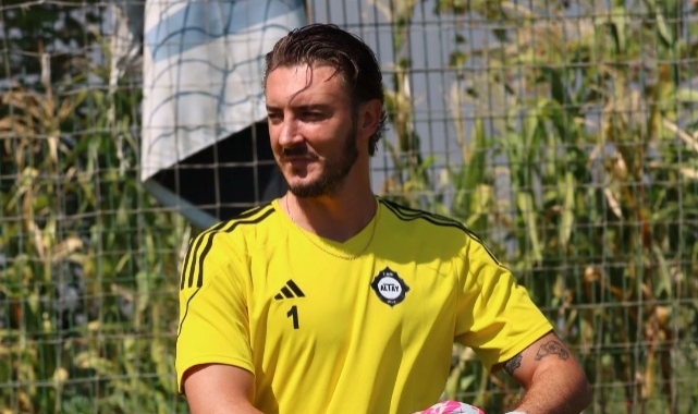 Ozan Evrim Özenç 4-6 hafta sahalardan uzak!