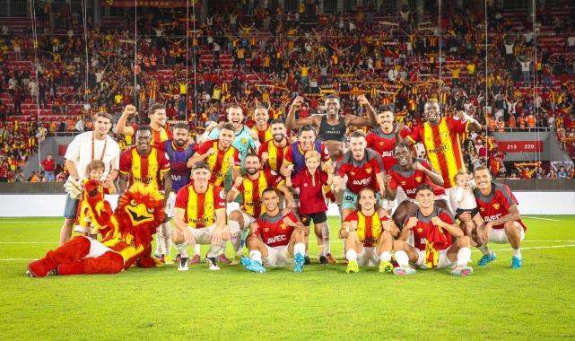 Göztepe, Süper Lig’de Zirveye Oynuyor!