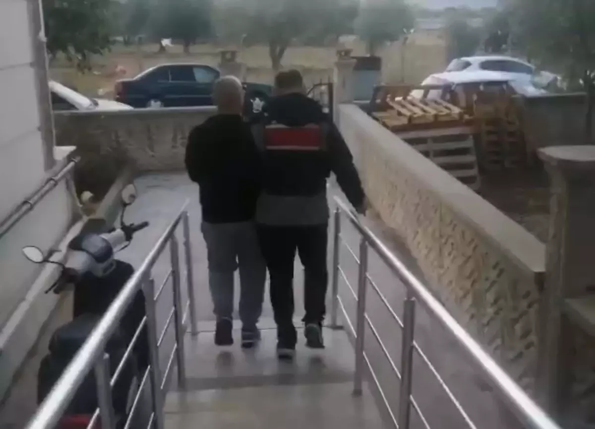 FETÖ/PDY’ye 16 İlde Büyük Operasyon: 35 Gözaltı!