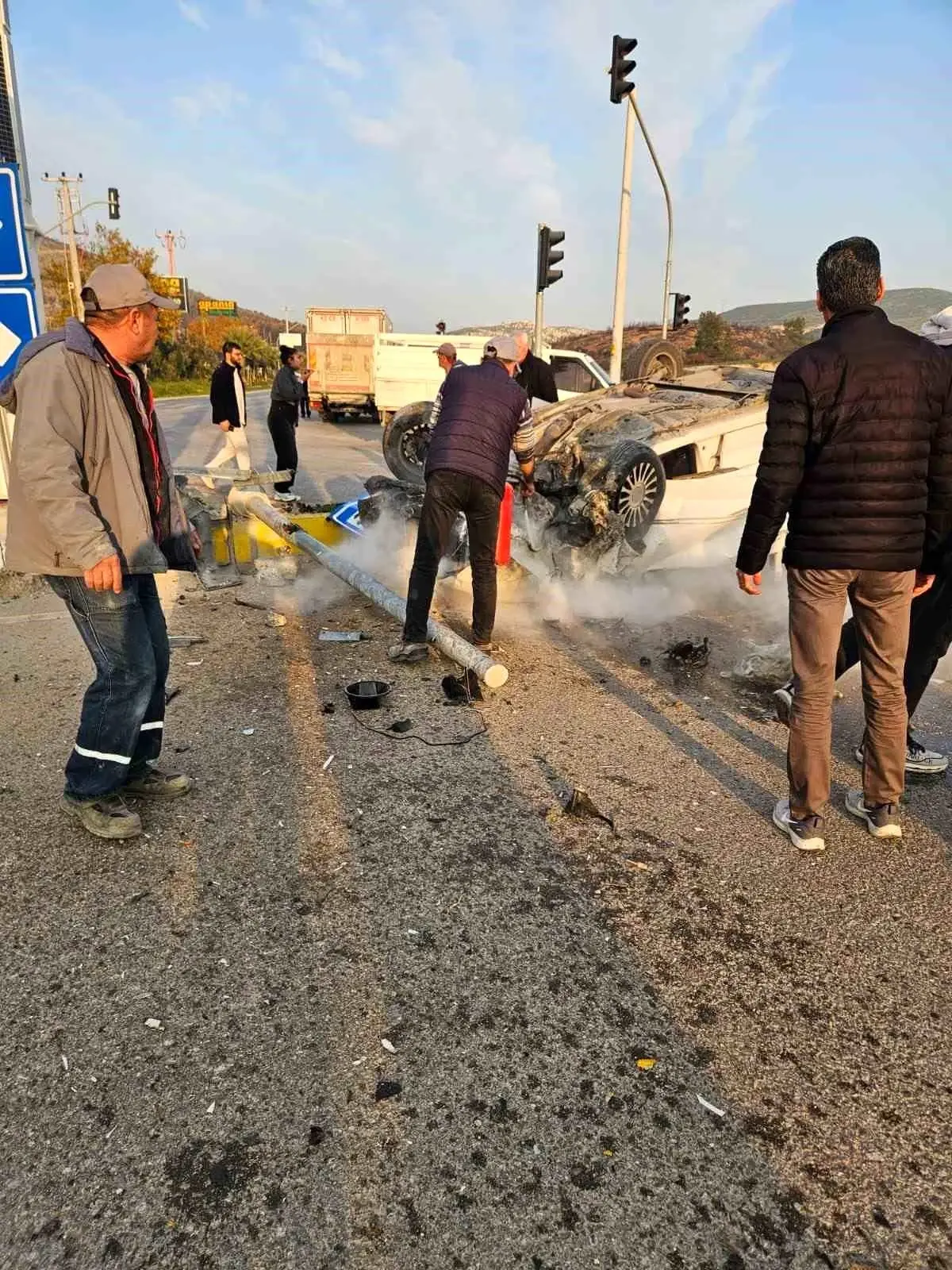 Gelin ve Kaynana Kaza Sonrası Yaralandı!