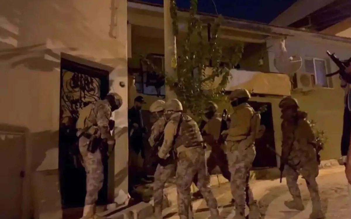 İzmir’de DEAŞ’a Büyüktür Operasyon!