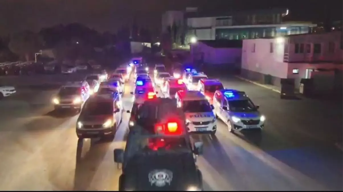 İzmir’de Fuhşa Zorlama Operasyonu: 14 Kadın Kurtarıldı!