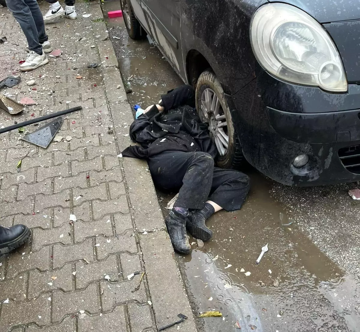 Ödemiş’te Feci Kaza: 6 Yaralı, Kaza Anı Kamerada