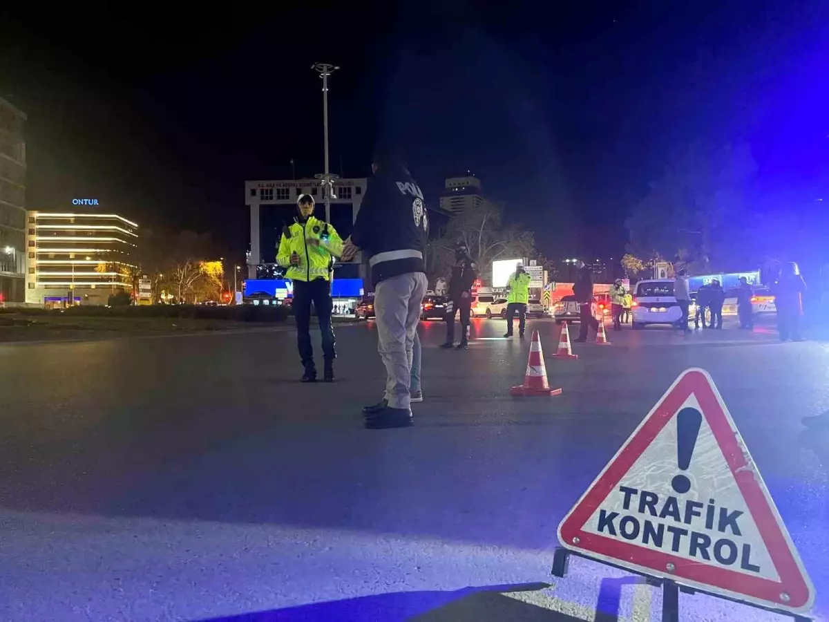 İzmir’de Yeni Yıl İçin Huzur Denetimleri Başladı!