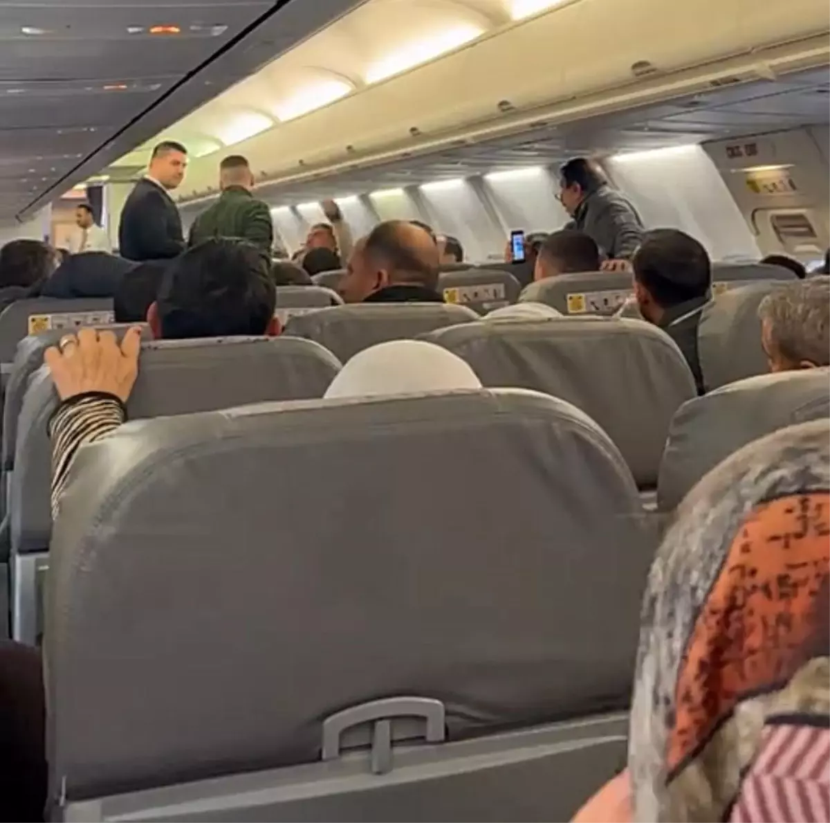 İzmir-Diyarbakır Uçuşunda 12 Saatlik Mağduriyet!