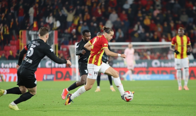 Göztepe, Rizespor’u 3-1 ile geçti!