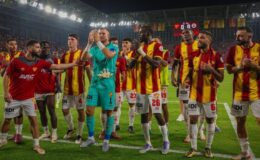 Göztepe, Beşiktaş’a 4-0 Yenilerek Krize Girdi!