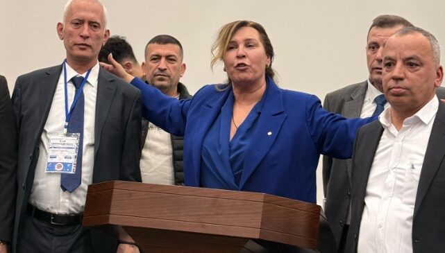 İzmir Kahveciler Odası’nda Seçim Krizi!