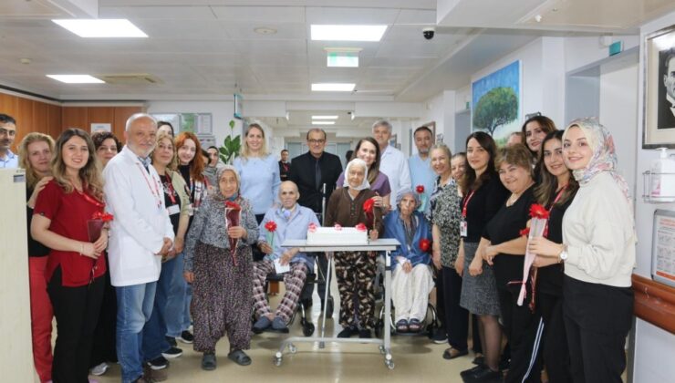 Hasta Moral Günü: İzmir’de Yaşlılar Haftası Etkinliği