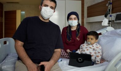 2 Yaşındaki Bebek, Annesinin Karaciğeriyle Kurtuldu!