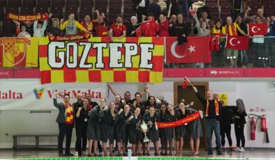 Göztepe Kadın Sutopu Takımı Avrupa Şampiyonu!